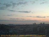 展望カメラtotsucam映像: 戸塚駅周辺から東戸塚方面を望む 2010-04-08(木) dawn
