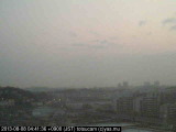 展望カメラtotsucam映像: 戸塚駅周辺から東戸塚方面を望む 2013-08-08(木) dawn