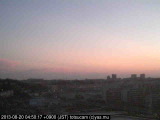 展望カメラtotsucam映像: 戸塚駅周辺から東戸塚方面を望む 2013-08-20(火) dawn