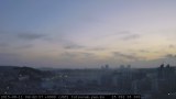 展望カメラtotsucam映像: 戸塚駅周辺から東戸塚方面を望む 2015-08-11(火) dawn