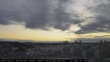 展望カメラtotsucam映像: 戸塚駅周辺から東戸塚方面を望む 2015-08-27(木) dawn