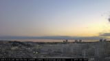 展望カメラtotsucam映像: 戸塚駅周辺から東戸塚方面を望む 2015-12-28(月) dawn