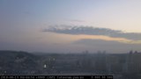 展望カメラtotsucam映像: 戸塚駅周辺から東戸塚方面を望む 2018-08-13(月) dawn