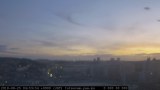 展望カメラtotsucam映像: 戸塚駅周辺から東戸塚方面を望む 2018-08-25(土) dawn