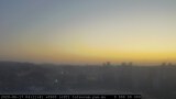 展望カメラtotsucam映像: 戸塚駅周辺から東戸塚方面を望む 2020-06-17(水) dawn