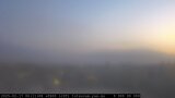 展望カメラtotsucam映像: 戸塚駅周辺から東戸塚方面を望む 2025-02-17(月) dawn